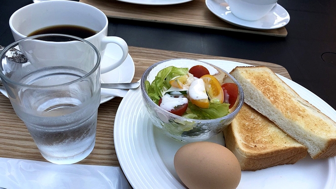 【朝食付】モダンとレトロの融合！オープンカフェで過ごす贅沢な朝のひと時